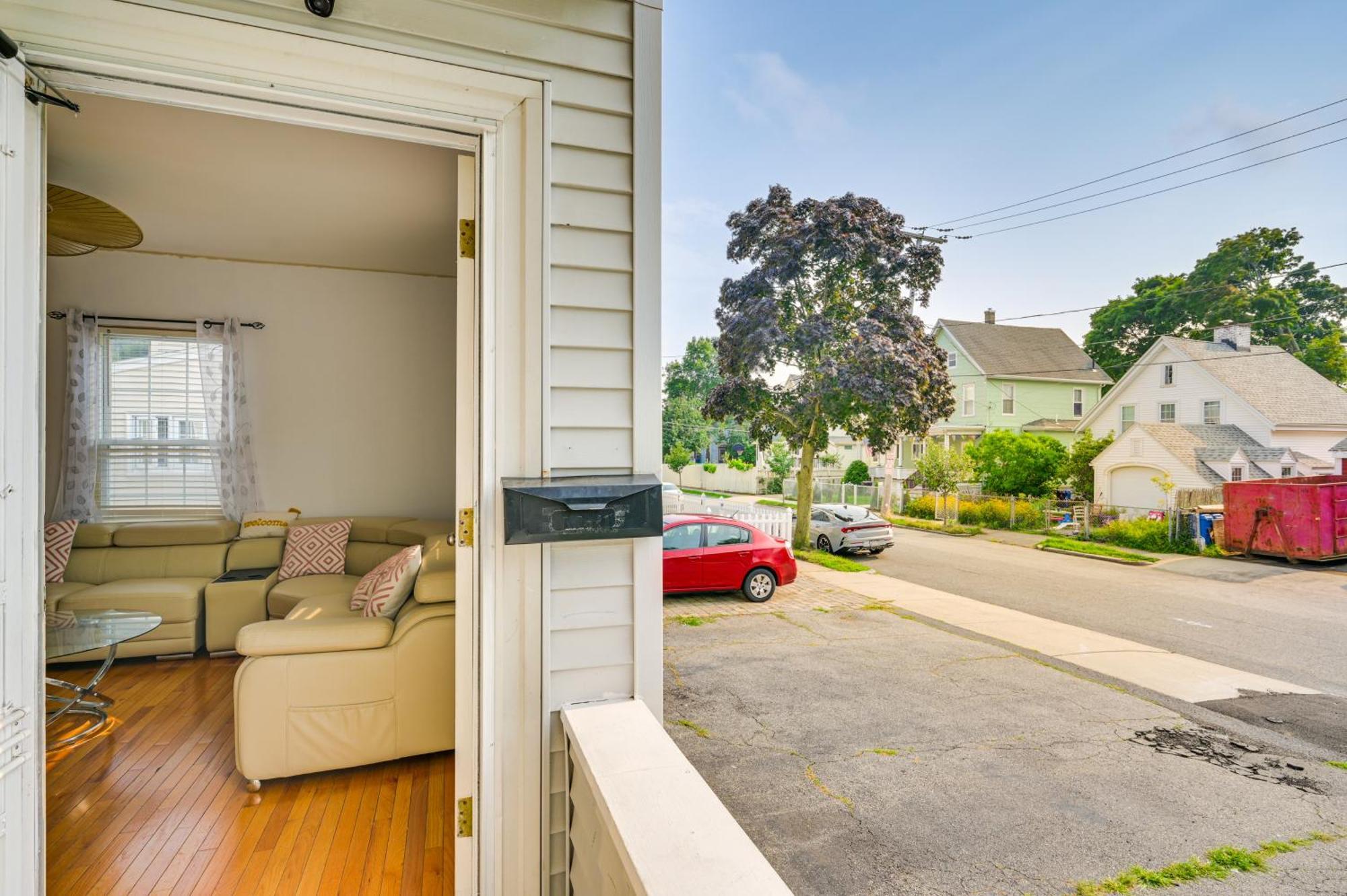 9 Mi To Dtwn Boston Cozy Malden Apartment Экстерьер фото