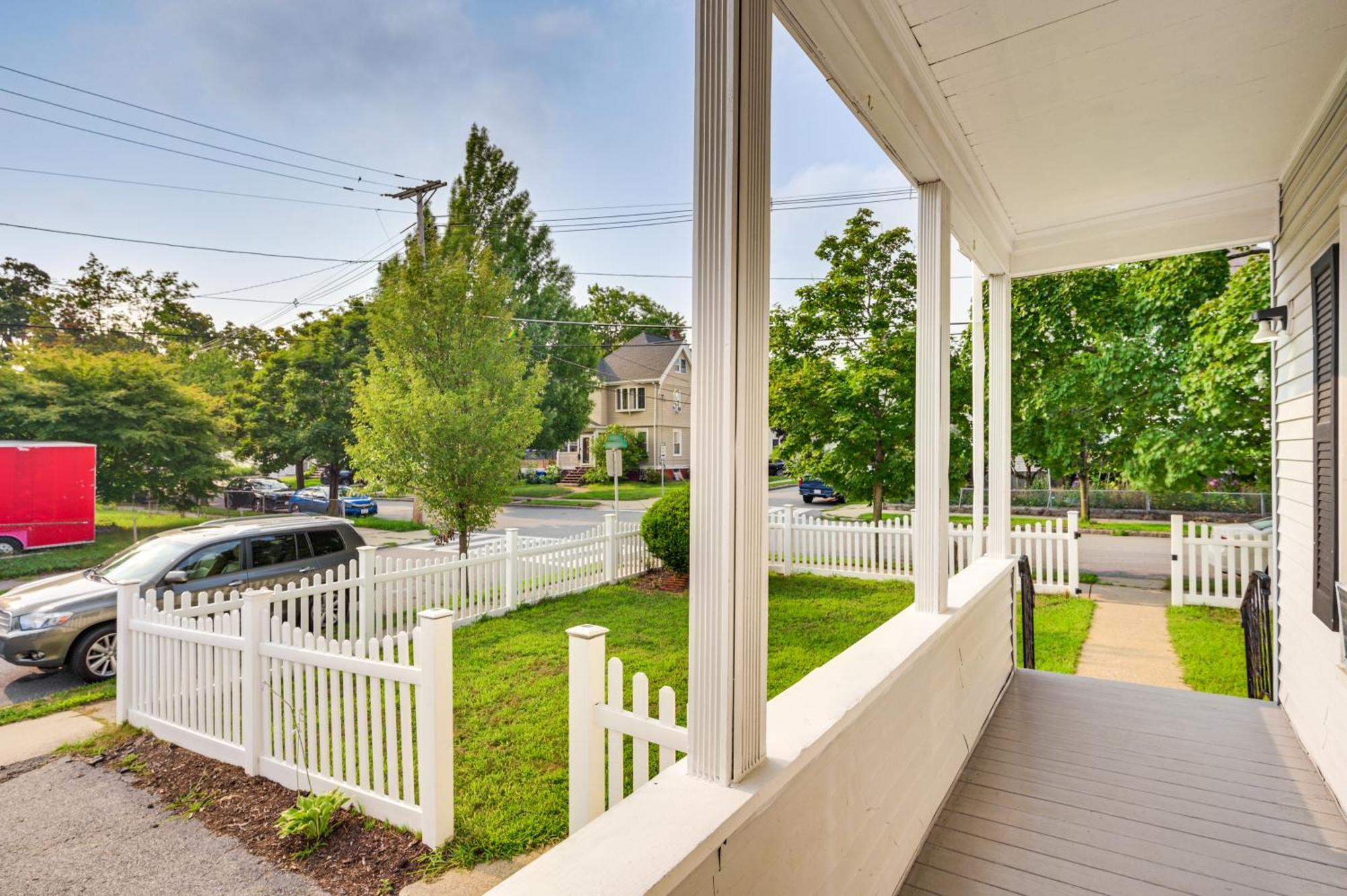 9 Mi To Dtwn Boston Cozy Malden Apartment Экстерьер фото